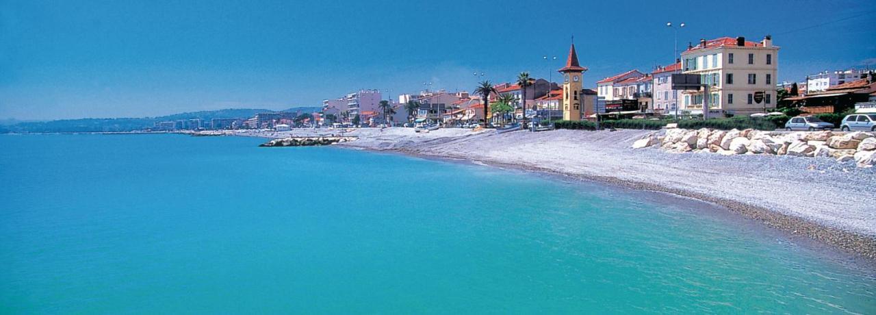 Grand Studio Tres Agreable Avec Bar, Cuisine Et Terrasse Cagnes-sur-Mer Esterno foto